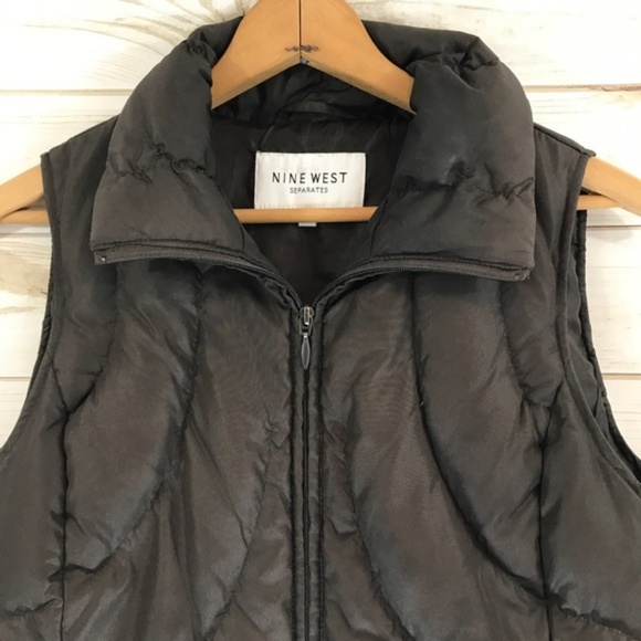 (Sold)Nine West Women’s Brown Puffer Vest, Size S - Picture 3 of 6
